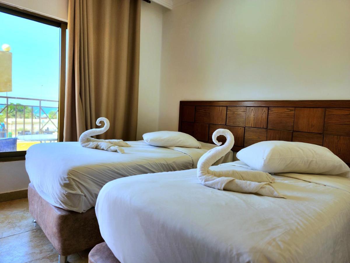 Front Line Heaven Hotel Al Burj Luaran gambar
